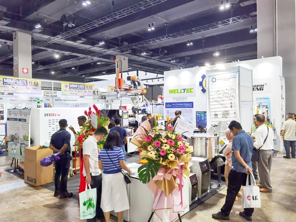   實(shí)力出圈！華大機(jī)械攜高速機(jī)解決方案亮相馬來(lái)西亞展會(huì)